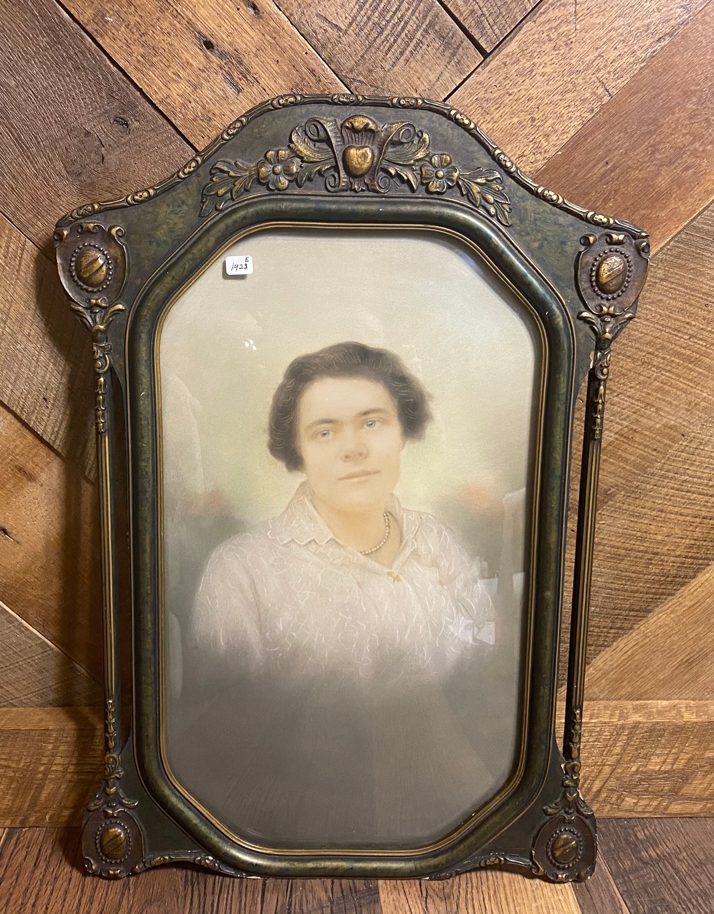 Antique Vintage Victorian Style Ornate Gesso Convex Bubble Glass