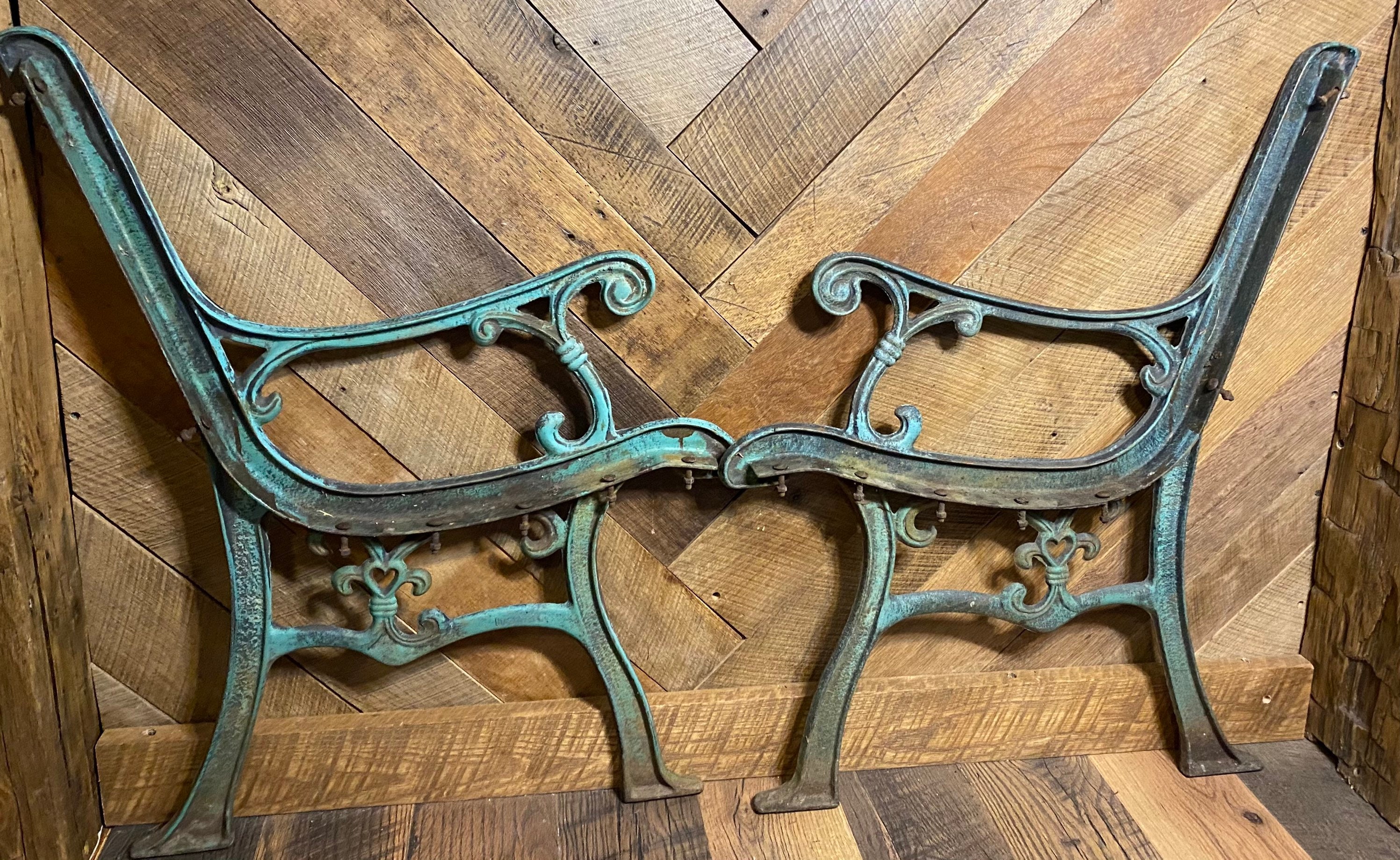 Antique Vintage Cast Iron Metal Industrial Outdoor Park Bench Ornate Leg Set Heart Pattern Etsy