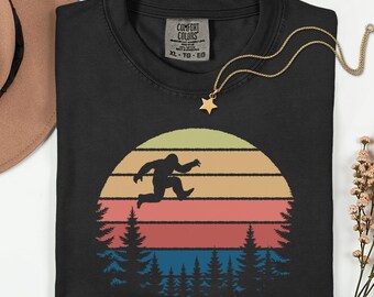 Bigfoot Shirt, Big Foot Sunset, Camping Shirt, Adventure Shirts, Camping Sweatshirt, Sasquatch T-Shirt, Big Foot Shirt