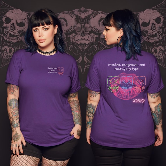 Trendy Graphic Tee: Women's Casual Cotton Blend Shirt
