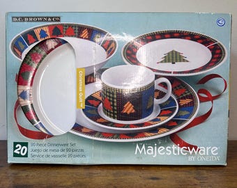 Vintage Majesticware by Oneida "Christmas Quilt" 20-Piece Dinnerware Set, David Carter Brown Folk Art Holiday Dish Set, Service for 4