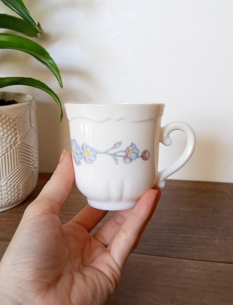 Vintage Arcopal France Tea Cups, Set of 4, Milk Glass Tea Cup, White with Blue Flowers, Romantic, Cottagecore, Shabby Chic image 7