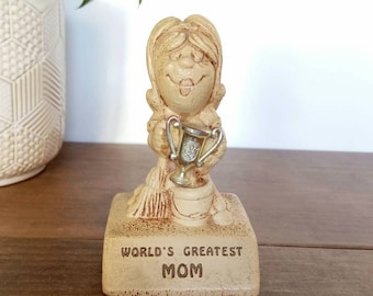 Vintage World's Greatest Mom Figurine, Mother Statue, Award, Trophy, 1970 Mom Figurine, Mothers Day Gift, Gift for Mom