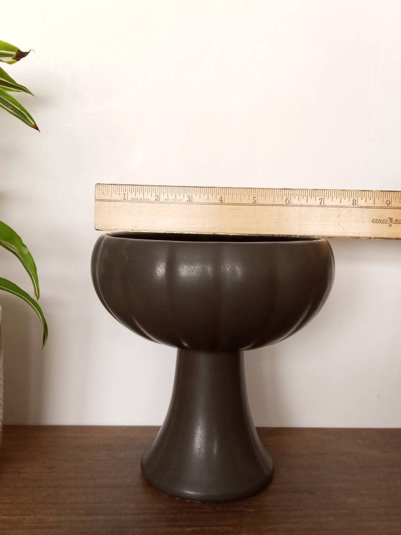 Vintage Dark Grey Pedestal Planter, Vase, Indoor Plant Pot,, Footed Planter, Mid Century, Modern Minimalist, Halloween Decor, Fall Autumn image 6