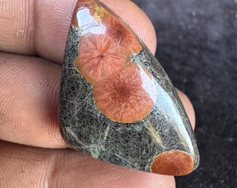 Gema de obsidiana amendoim natural para confecção de pingentes ou colares (32x20x6mm)