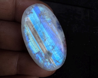 Pedra preciosa solta de Pedra da Lua Arco-Íris, Brilho Azul Intenso, Ideal para Confecção de Joias (36x20x6mm)