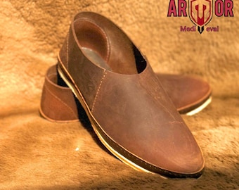 Mittelalterliche Lederschuhe | Handgefertigte Wikinger-Schlupfschuhe | Schuhe für historische Nachstellungen | LARP-Kostümstiefel