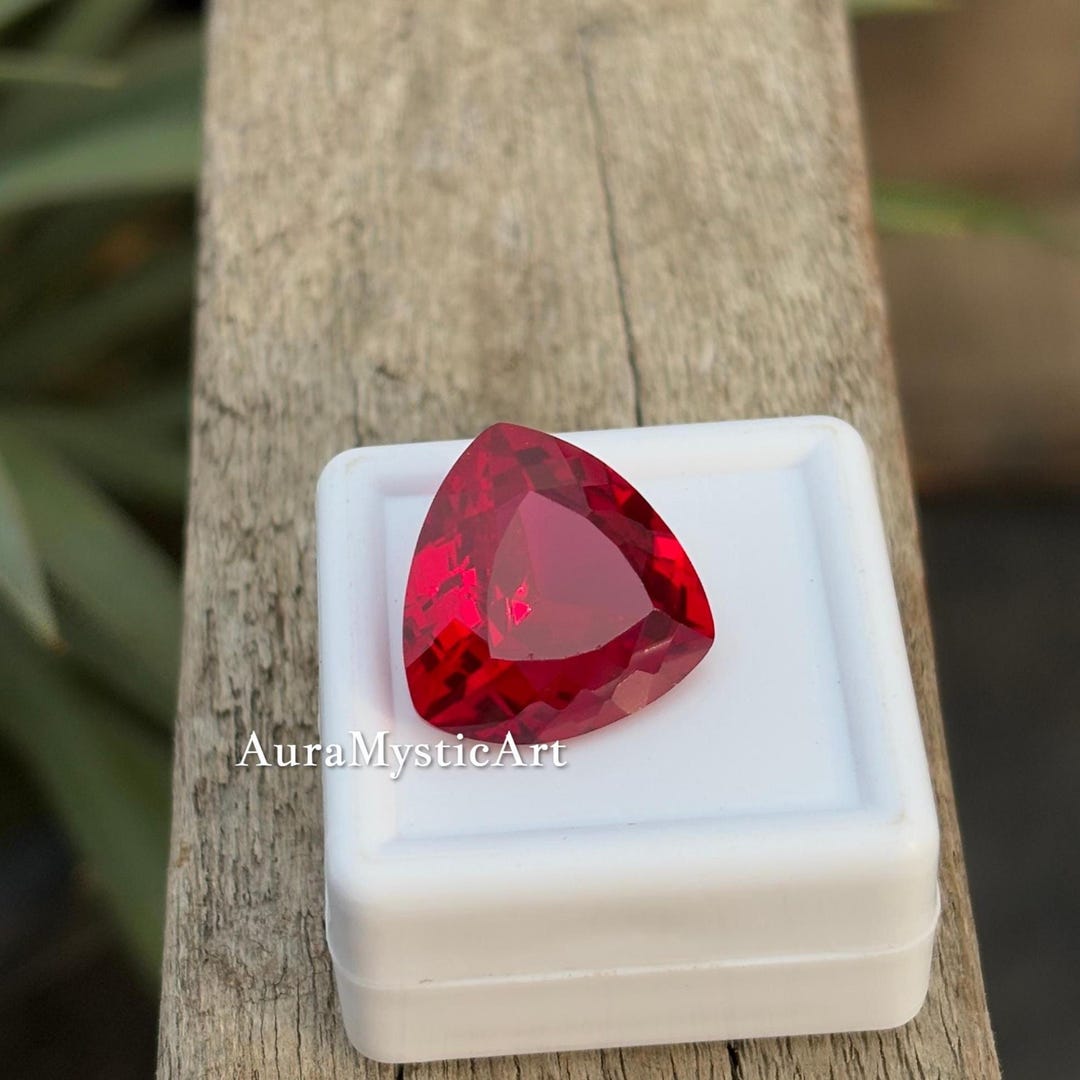 13 Ct Vivid Red Ruby – Natural Trillion Cut Gemstone - Etsy