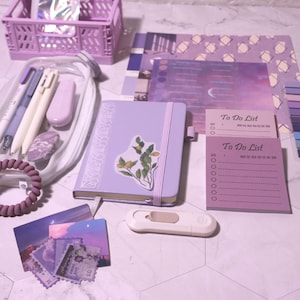 Set de papelería estética morada / Kit de planificador pastel con bolígrafos, pegatinas, bloc de notas, listas de tareas y washi / Set de regalo para diario