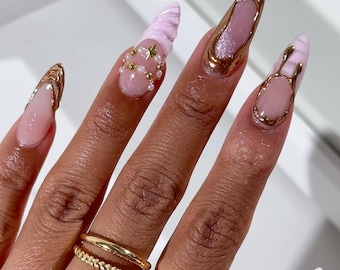 Pink and Gold Press On Nails, Luxury Princess Nail Set with Cat Eye Pink Shimmer, Gold Chrome Nails, Gel French Tips Nails, Christmas nails