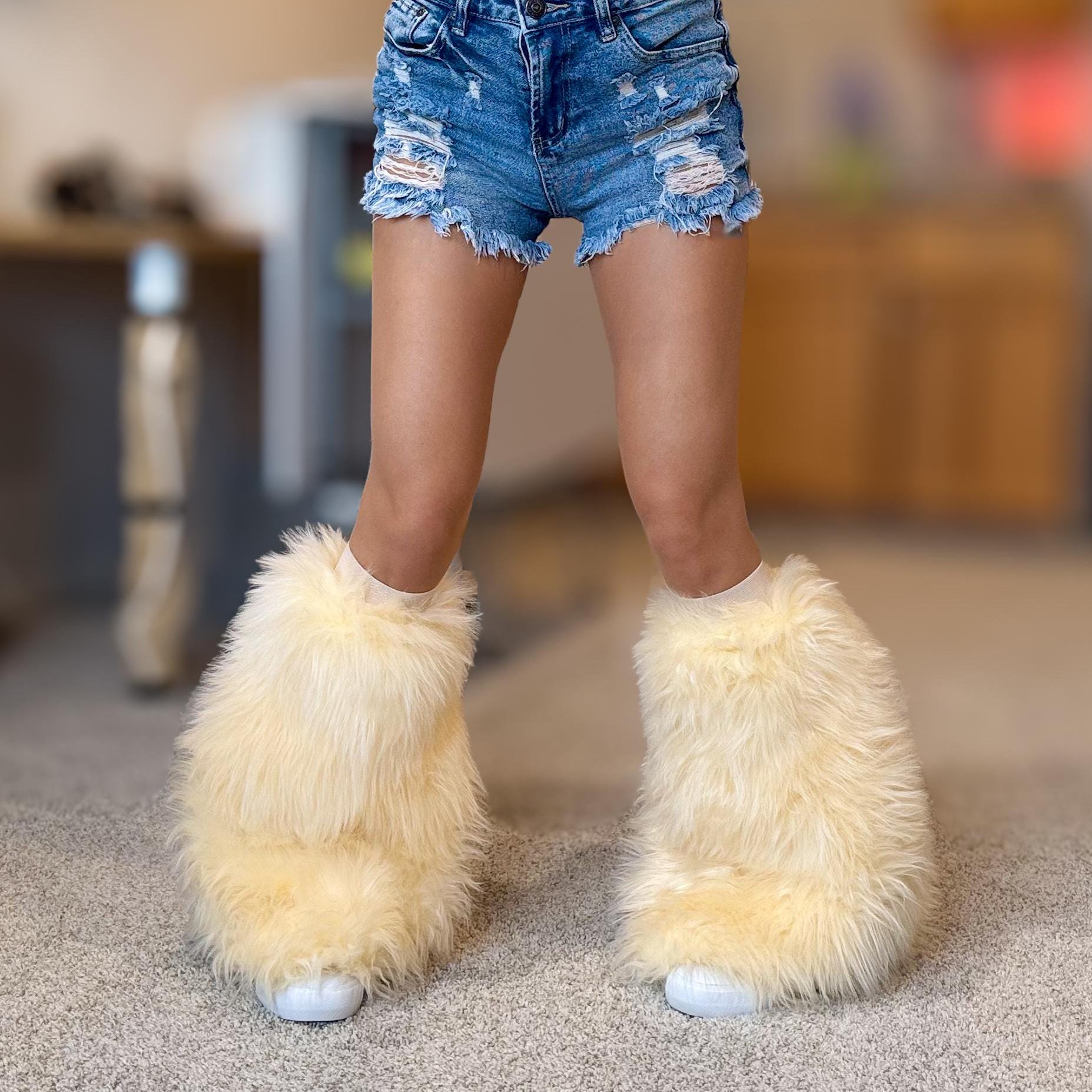 Light Yellow Faux Fur Leg Warmers - Shag Fluffy Costume Leggings