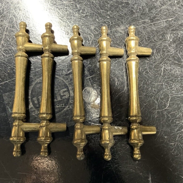 Solid brass cabinet knob : Organic Inspiration 6x4 cm For Sale at