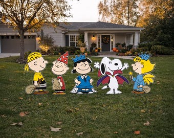 Peanuts Halloween decoration Charlie brown Halloween decor outdoor snoopy Halloween yard sign snoopy cutout Charlie brown cut out yard art