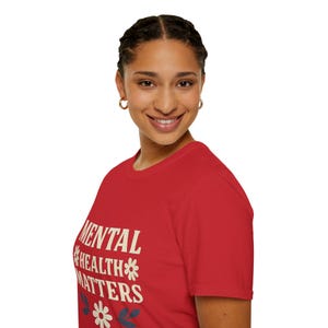 NEVER QUIT モチベーションTシャツ：ユニセックス ジム＆ストリートウェアTシャツ