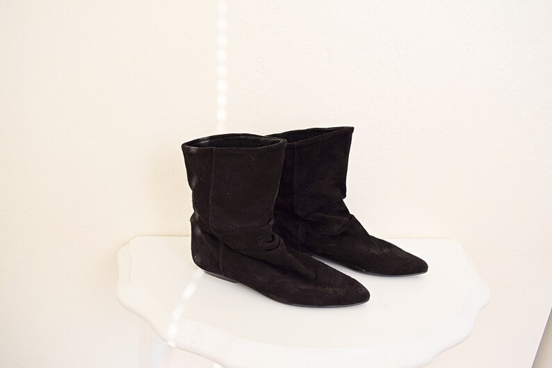 Vintage Black Suede Slouchy Pointed Toe Ankle Boots Size 6