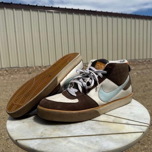 Nike 6.0 High Spitzen Gr. 13