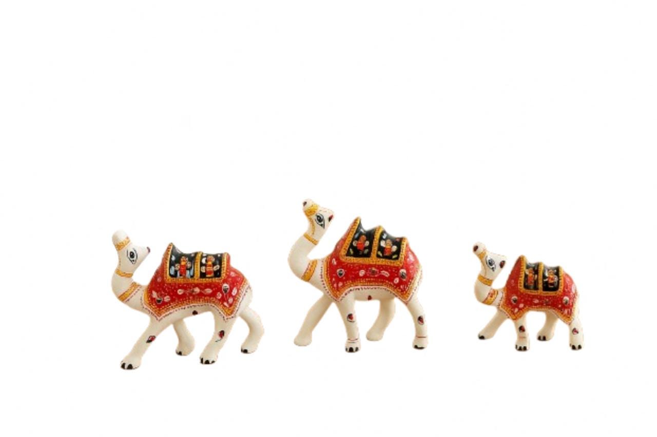 手描き大理石ラクダの置物 | 3個セット、ラジャスタンのホーム 