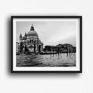 Venice Print, Venice Wall Art, Venice Photography, Italy Travel Poster, Italy Venice Art Print, Black and White Venice Architecture Print