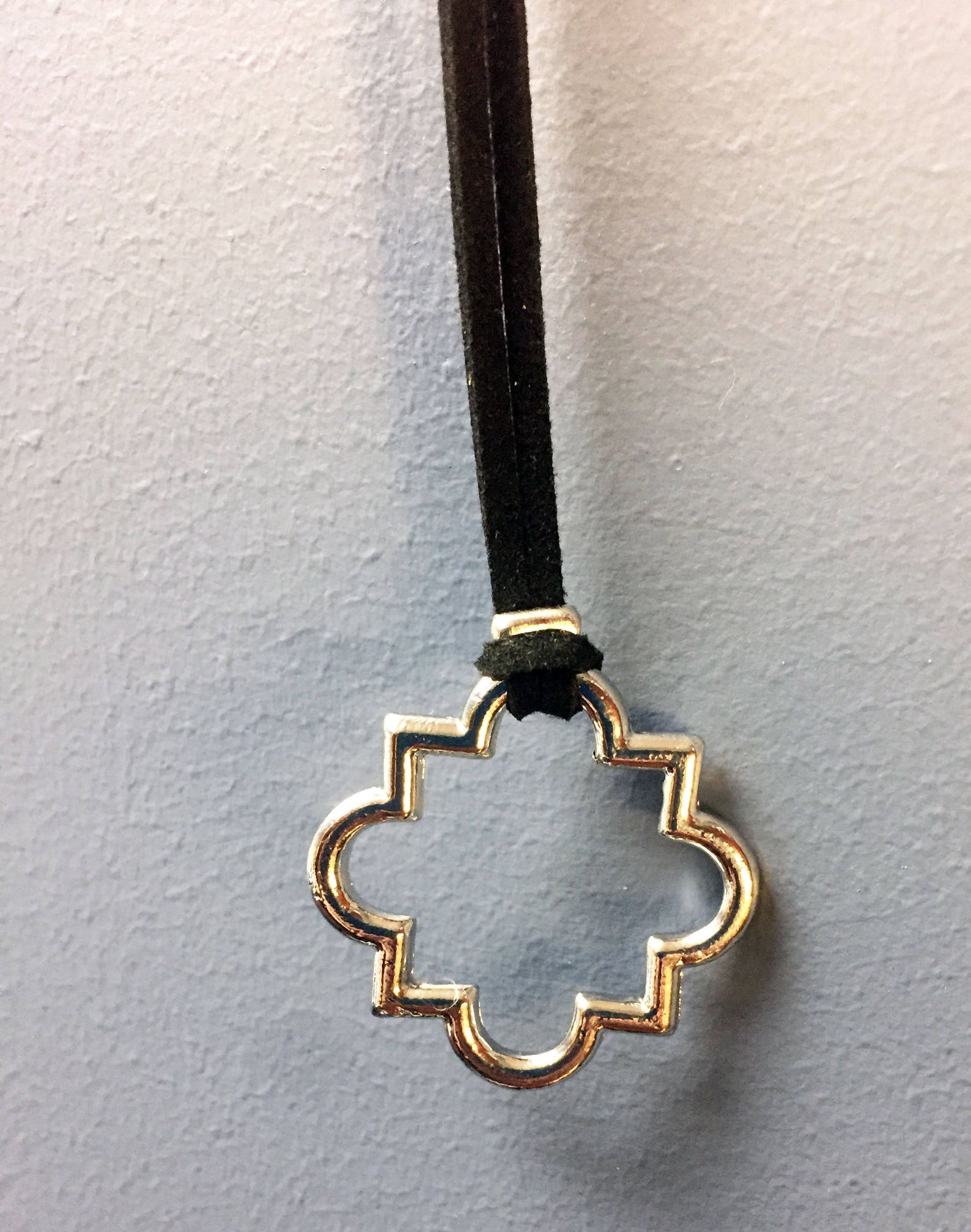 Quatrefoil Necklace Quatrefoil Pendant Silver Jewelry Etsy