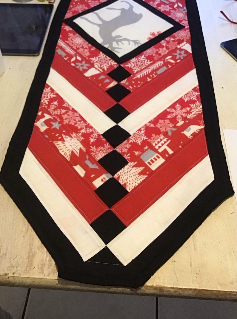French Braid Table Runner Quilt Pattern | Jelly Roll Friendly Special ...