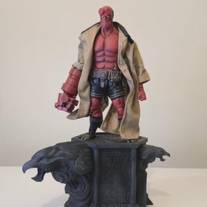1/12 Action Figures Eagle Rooftop Diorama Base For Mafex Shf Mezco Figures 3D Print (FIGURE NOT İNCLUDED)