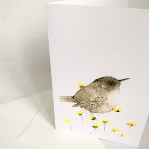 Blanko Grußkarte Zaunkönig und Blumen