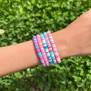 Multicolored Stretched Clay Beads Bracelet