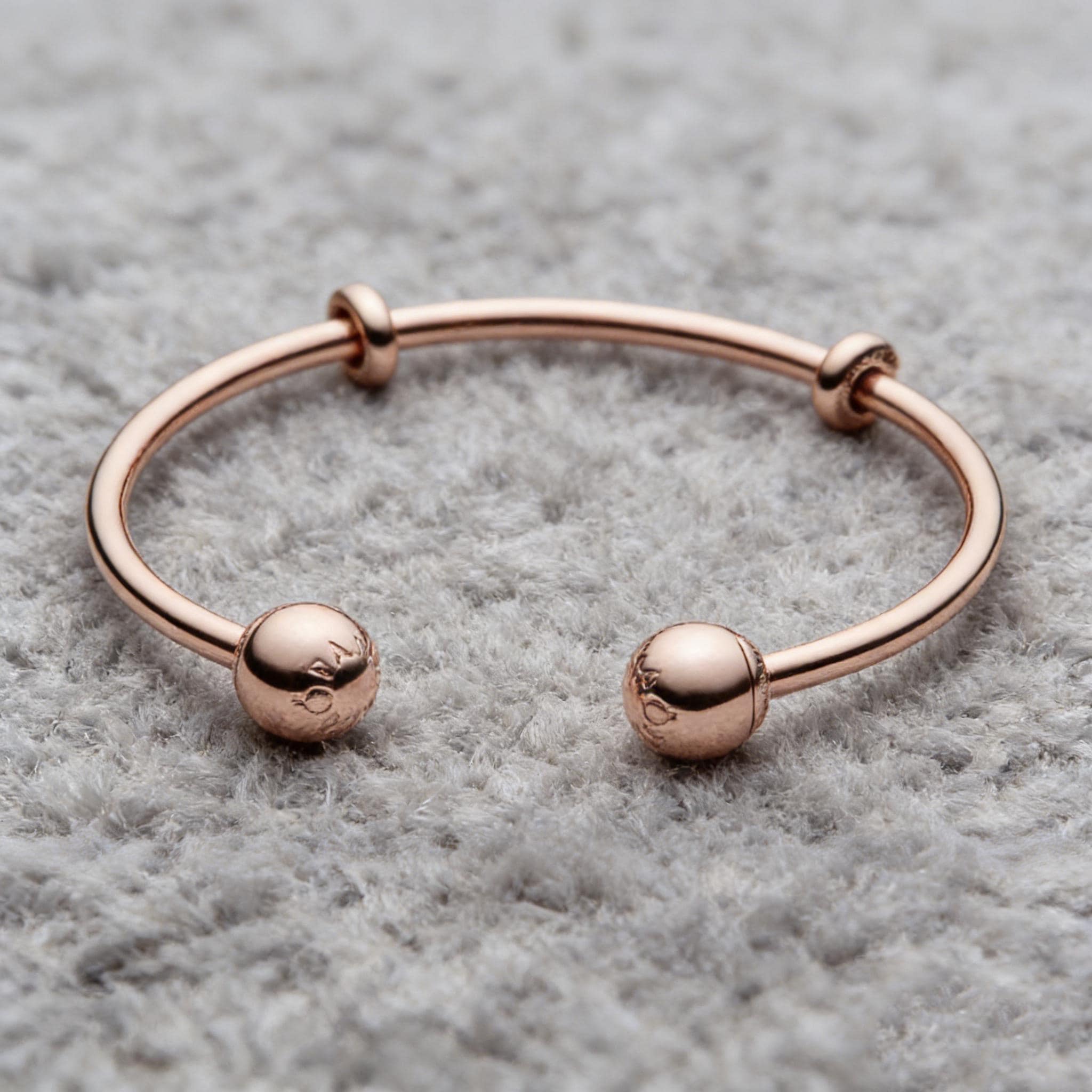 Pandora open bangle - Etsy 日本