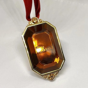 Dior Luminizing Makeup Jewel – 2000s Necklace, Comes With A Dust-Bag (Golden Collectable Y2K Compact)