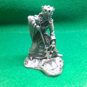 Pewter Sorcerer King Figurine: Magic of the Crystal Collection