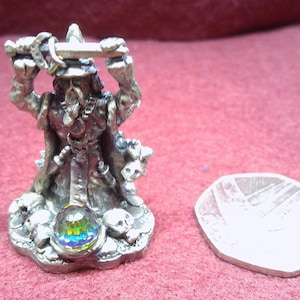 Mini Myth and Magic Pewter Figurine 3965 “The Sword Master” – Wizard with Crystal