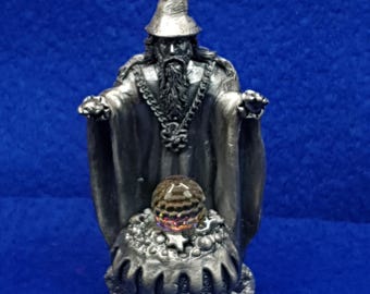 Figura de mago de peltre de Myth & Magic – El caldero de la luz (3006, WAPW UK, década de 1990) con caja original.