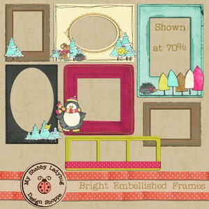 Può includere: Set di 9 cornici digitali per scrapbook con tema invernale. Le cornici sono decorate con pinguini, alberi e altri elementi invernali. Le cornici sono mostrate al 70% della loro dimensione. Le cornici sono disponibili per il download digitale. Mostrato al 70%.