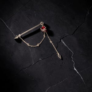 Gothic Rotes Herz Industrieller Barbell Chirurgenstahl Gerüst Piercing Kette Ohrschmuck Punk Alt Geschenk für Sie