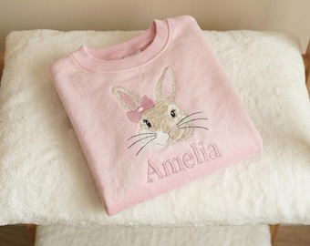 Besticktes Osterhasen-Sweatshirt, Personalisiertes Mädchen-Ostern-Shirt, Benutzerdefinierter Name Häschen Kinder Sweatshirt, Kleinkind-Ostern-Outfit, Ostergeschenk