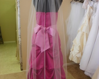Waltz length veil, knee length veil, short veil