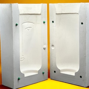 Customizable Plaster Face Vase Mold: Nordic Ceramic Art Slipcasting
