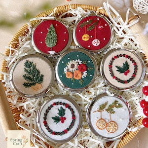 Christmas Embroidered Compact Mirror, Vintage Makeup Mirror, Holiday Pocket Mirror, Xmas Gift for Her, Stocking Stuffer Gift