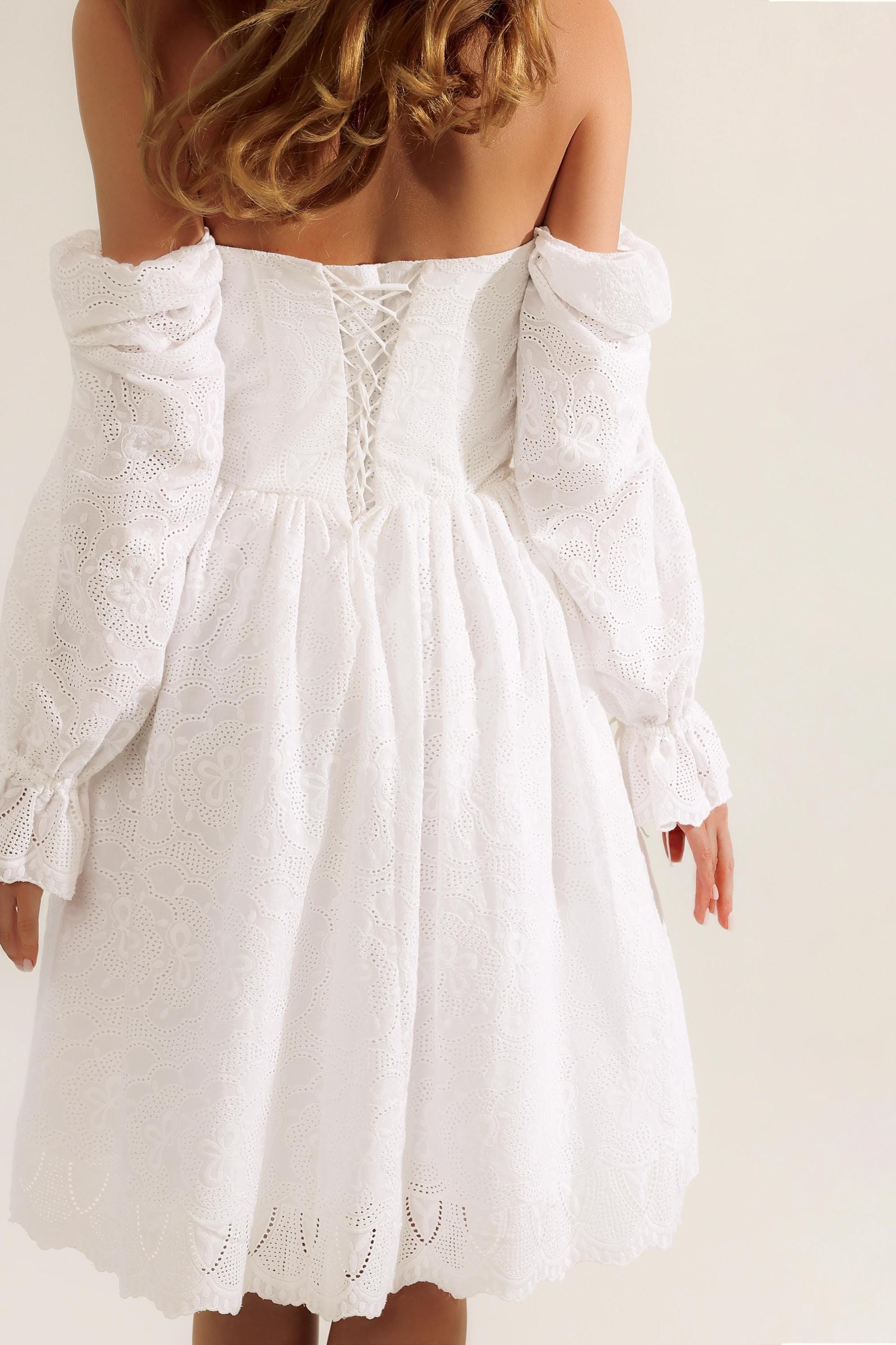 Short White Linen Bridal Dress with Sleeves, Simple Beach Wedding or Reception Dress Short White Linen Bridal Dress with Sleeves, Simple Beach Wedding or Reception Dress