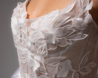 Vestido de novia bohemio con flores, apliques 3D y encaje con cuentas: vestido de novia de tul personalizado