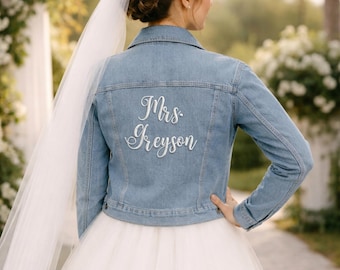 Embroidered Bridal Denim Jacket, Custom Mrs Jean Denim, Personalized Denim Jacket for Bride, Bachelorette Party Outfit, Future Mrs Jacket