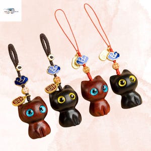 Handmade Wooden Cat Keychain, Sandalwood Wooden Cat Keychain, ,Car Keyring, Cell phone Chain, Car Accessories, Christmas Gifts
