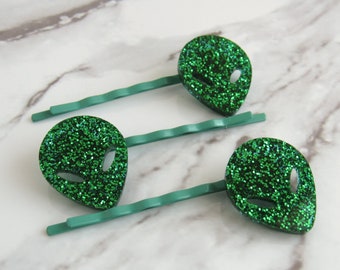 Alien Hair Pins in Green Sparkle // Kitsch, 90s Hair Accessories