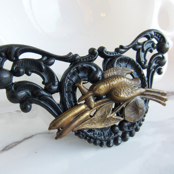 Kingfisher Gothic Brass Brooch // Black & Antiqued Brass, Vintage Jewelry