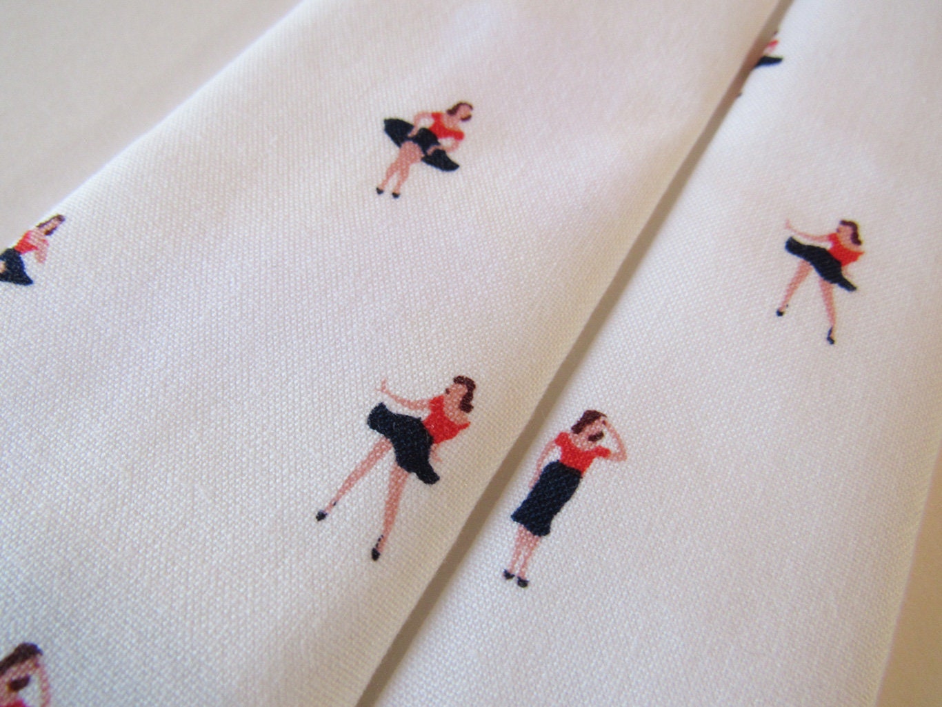 pin up tie