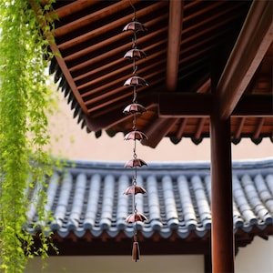 Metal hanging umbrella rain chain, wind chime, garden/tree/terrace/balcony/courtyard art decoration, home gift, metal art housewarming