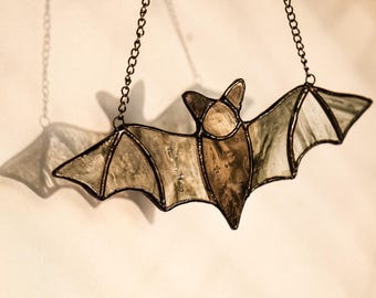 Atrapasueños de murciélago de vidrieras de Halloween, colgante gótico de murciélago negro para ventana, decoración espeluznante única para ventanas, regalo para el Día de la Madre