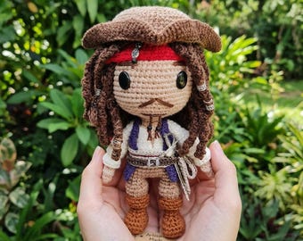 Jack Sparrow Amigurumi Häkelanleitung (PDF Download)