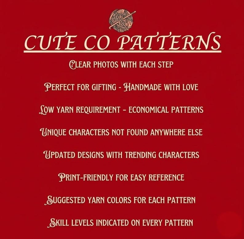 Może przedstawiać: Czerwone tło z białym tekstem "CUTE CO PATTERNS". Obraz przedstawia cechy wzor&oacute;w, w tym wyraźne zdjęcia, niskie wymagania dotyczące przędzy, unikalne postacie i projekty przyjazne dla druku. Grafika kłębka przędzy znajduje się na g&oacute;rze.