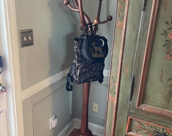 Freestanding Wood Tree Coat Rack: 8 Hook Entryway Organizer